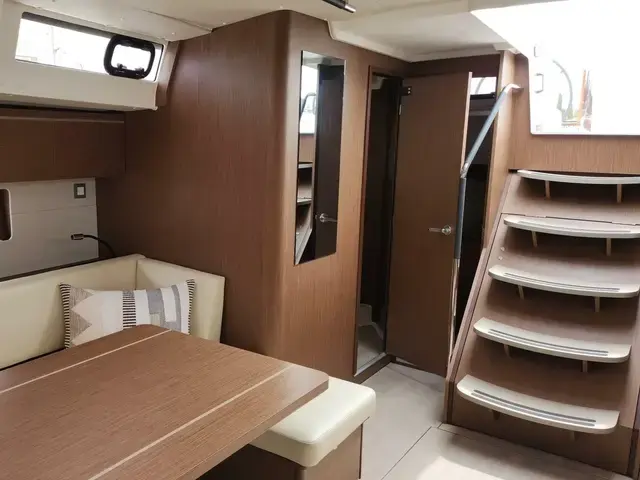 Beneteau OCEANIS 51.1 #374