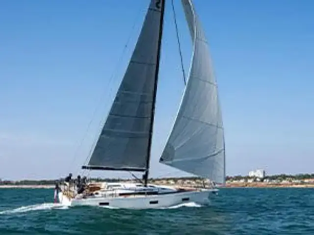 Beneteau First 44