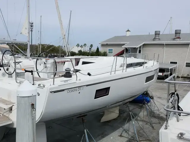 Beneteau OCEANIS 51.1 #374