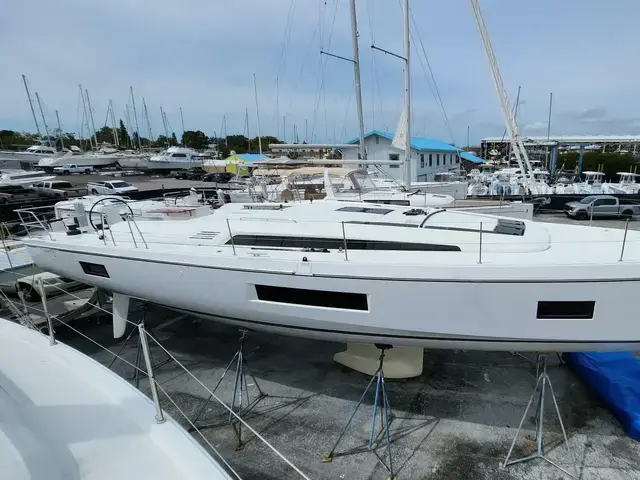 Beneteau OCEANIS 51.1 #374