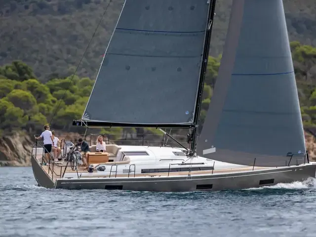 Beneteau First 44