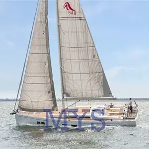 2018 Hanse 548