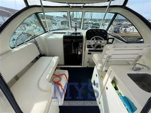 2005 Pursuit 3370 offshore