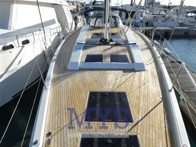 Hanse 548