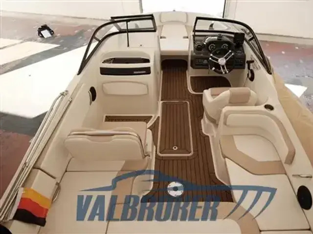 Bayliner VR6 Bowrider