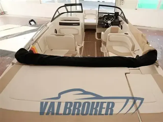 Bayliner VR6 Bowrider