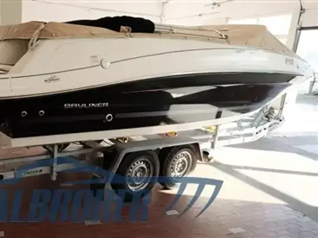 Bayliner VR6 Bowrider