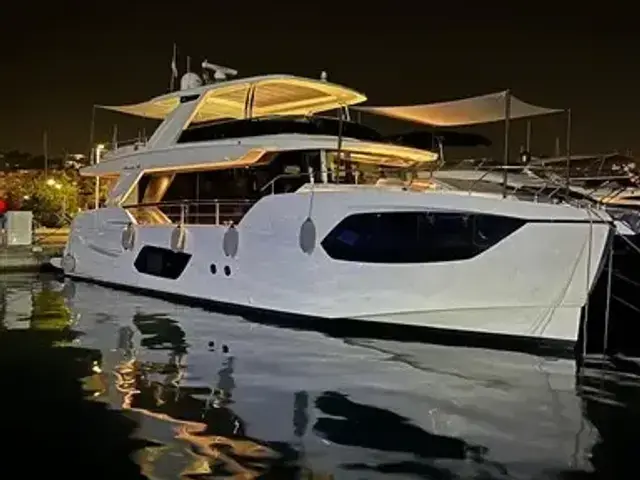 Absolute Navetta 68