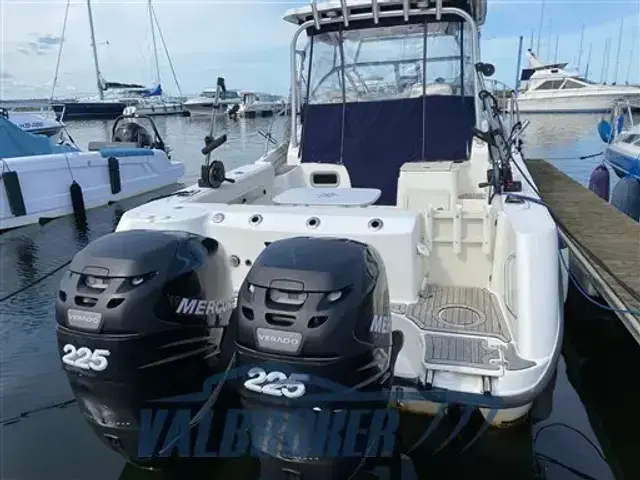 Boston Whaler 285 Conquest