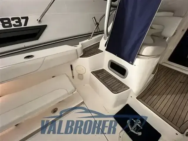 Boston Whaler 285 Conquest