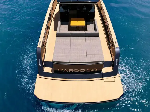 Pardo 50