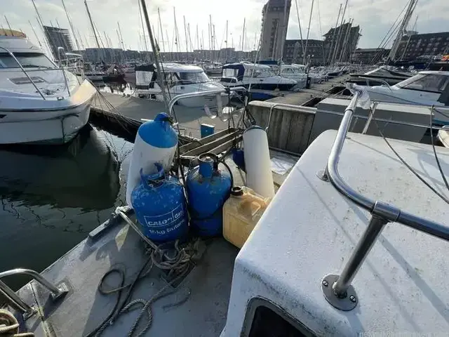 Halmatic Nelson 38