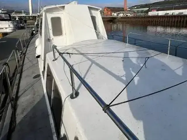 Halmatic Nelson 38