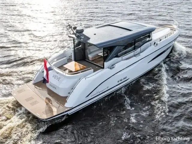 Van Den Hoven Voyager 50