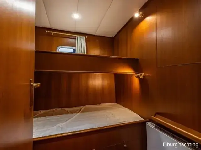 Valk Continental 17.60 Vast Stuurhuis - 4 Cabin