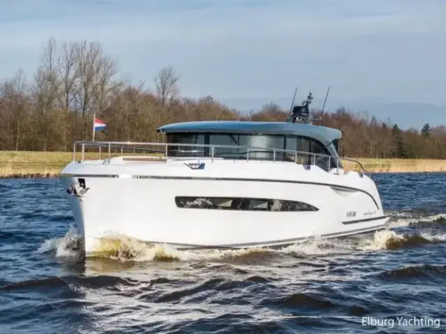 Van Den Hoven Voyager 50