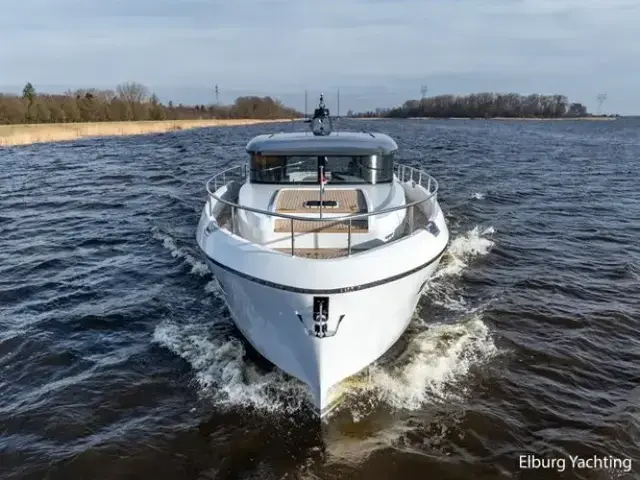 Van Den Hoven Voyager 50