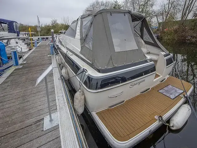 Bayliner 3255 Avanti