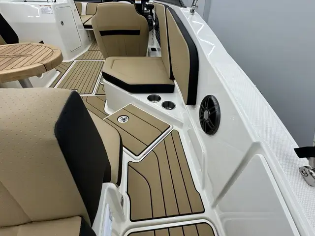 Sea Ray 210 SPXE