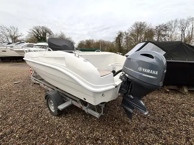 Tridente 550 Wa   Boat Only