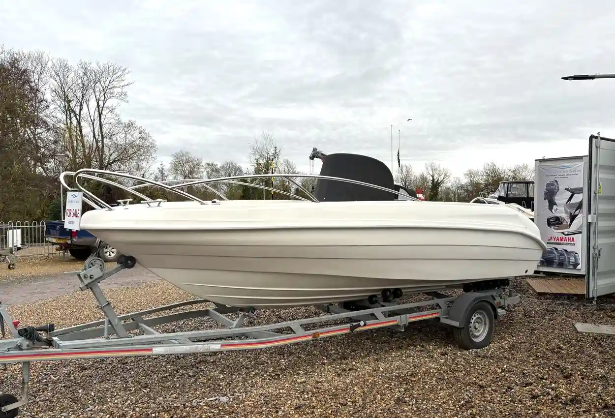 Tridente 550 Wa   Boat Only