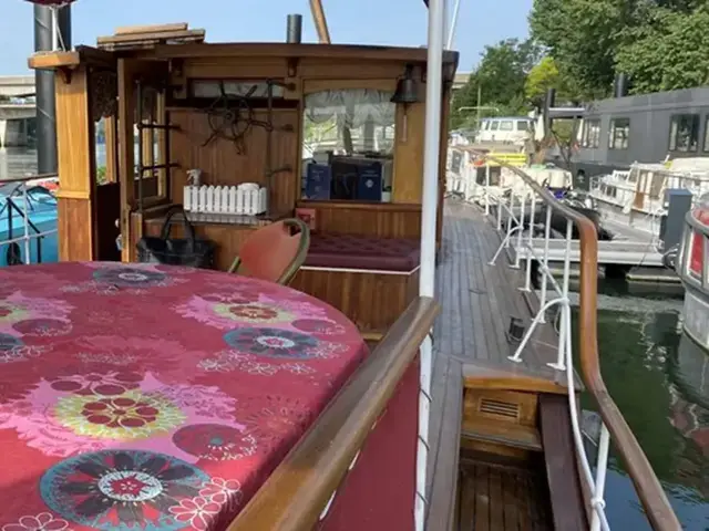 Brooke 65ft Classic Gentleman Motor Yacht