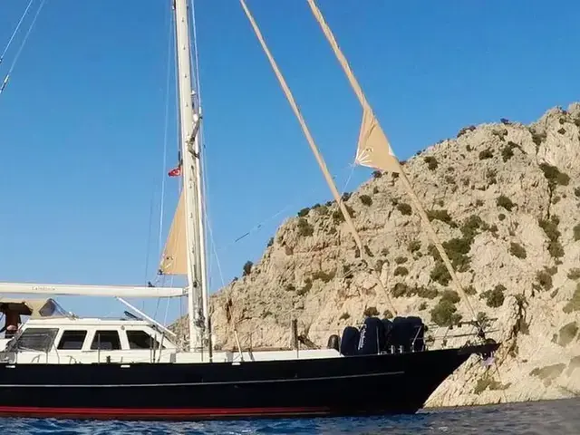 JACHTWERF ANNE WEVER Lifting Keel Oceangoing Steel Cutter Rigged Sloop