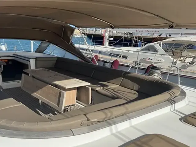 Beneteau Oceanis 57