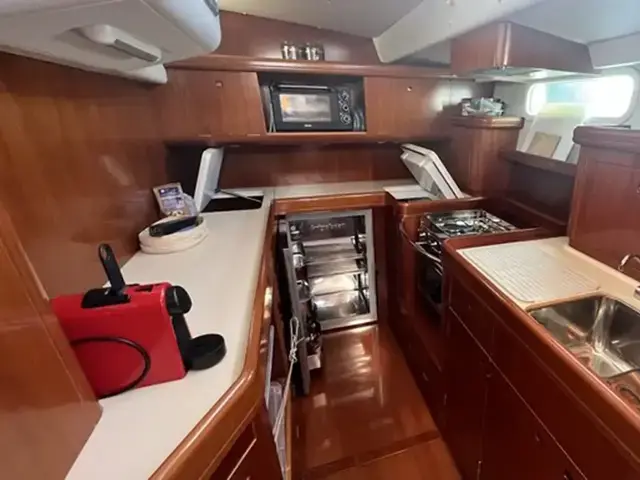 Beneteau Oceanis 57