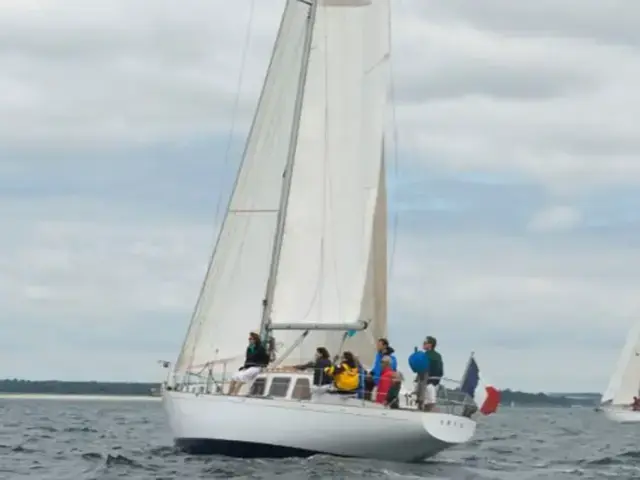 Sloop Raymond Labbé Shipyard Classic