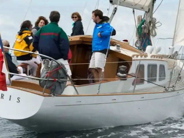 Sloop Raymond Labbé Shipyard Classic