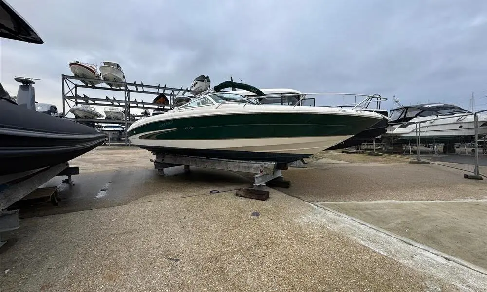 1999 Sea Ray 230 overnighter