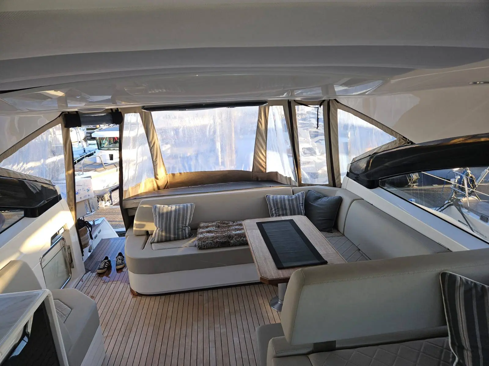 2019 Fairline targa 43