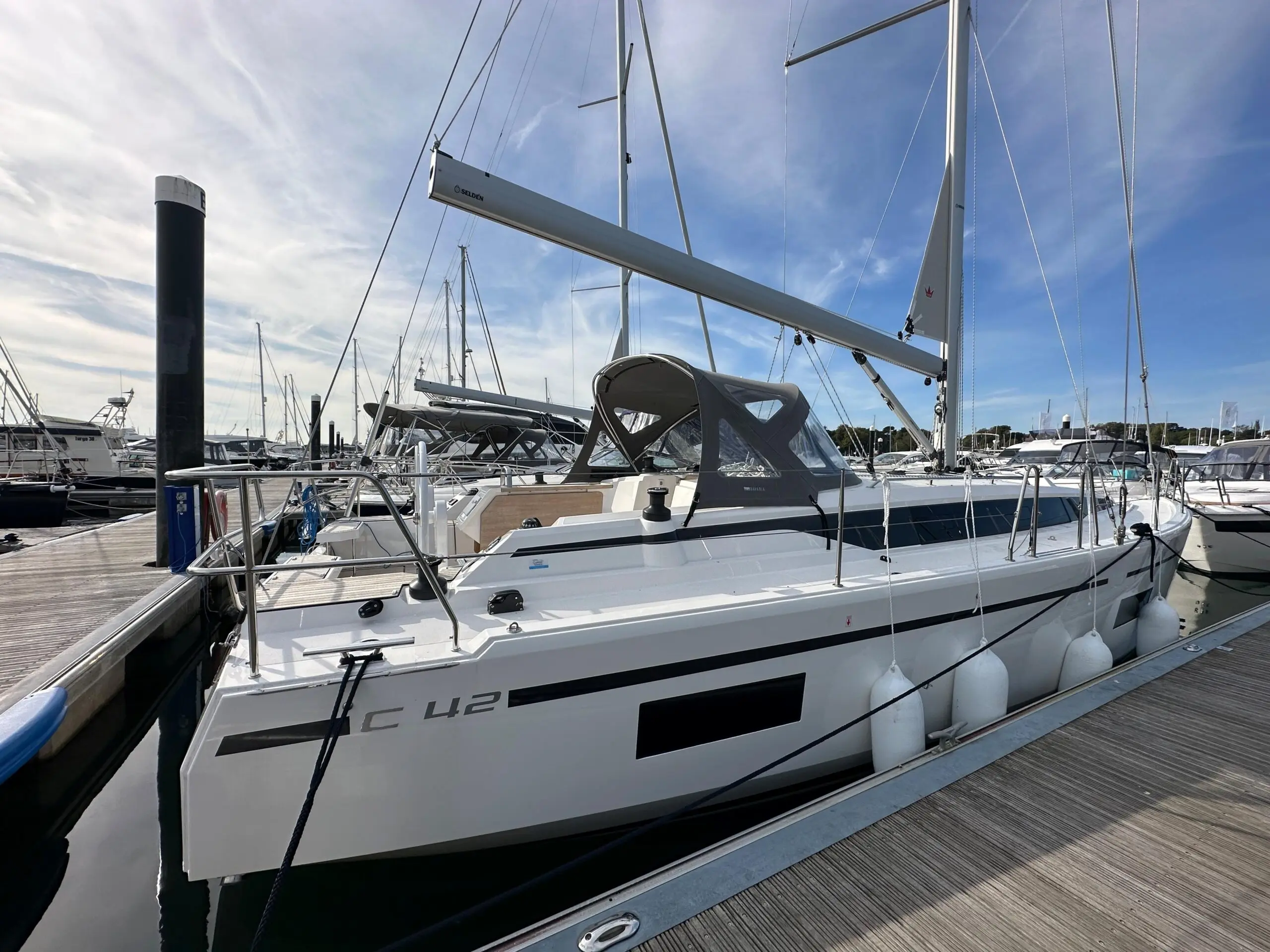 2024 Bavaria c 42