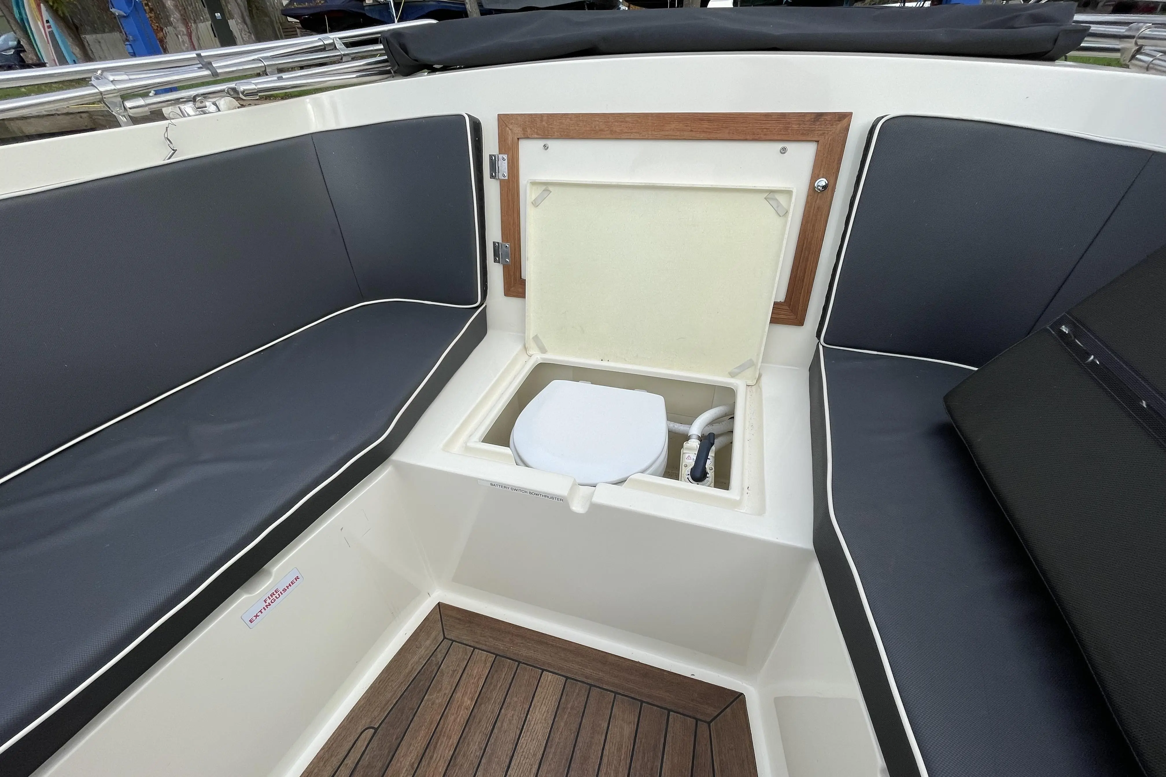 2014 Bimini intender 770 xtra