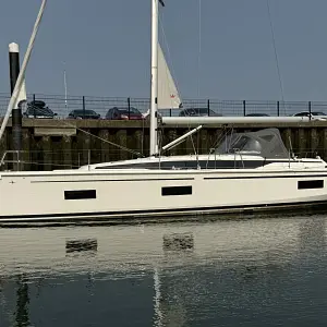 2020 Bavaria C 42