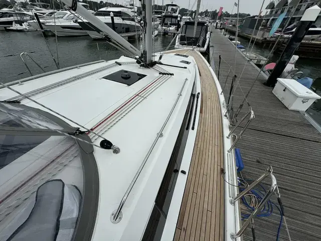 Bavaria C 42