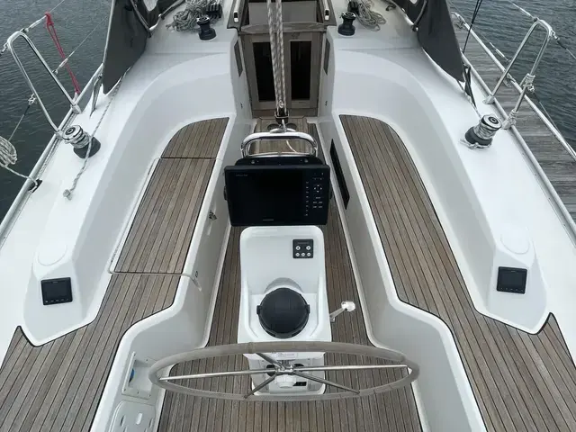 Bavaria 33 Cruiser