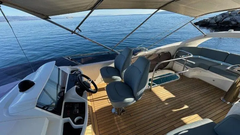 2018 Princess 49