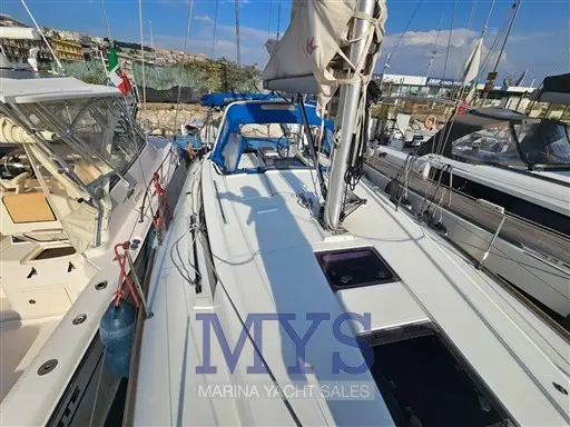 2019 Beneteau oceanis 38.1