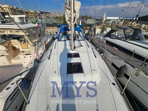 2019 Beneteau oceanis 38.1