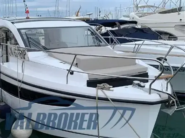 Sealine C335V