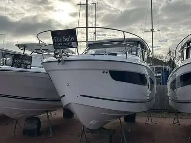 Jeanneau Merry Fisher 895