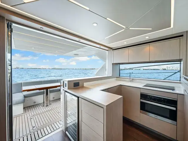 Sunseeker Manhattan 55