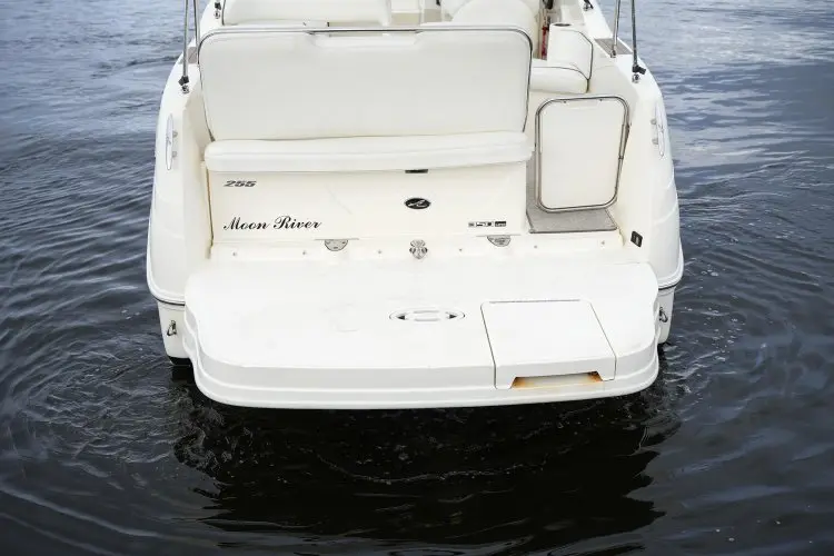 2008 Sea Ray sundancer 255