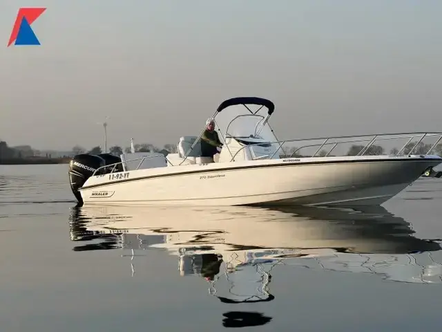 Boston Whaler 270 Dauntless