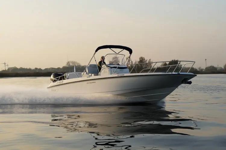 2014 Boston Whaler 270 dauntless