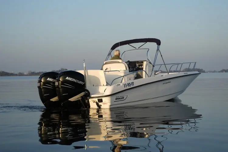 2014 Boston Whaler 270 dauntless