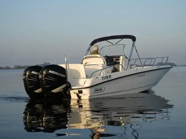 Boston Whaler 270 Dauntless