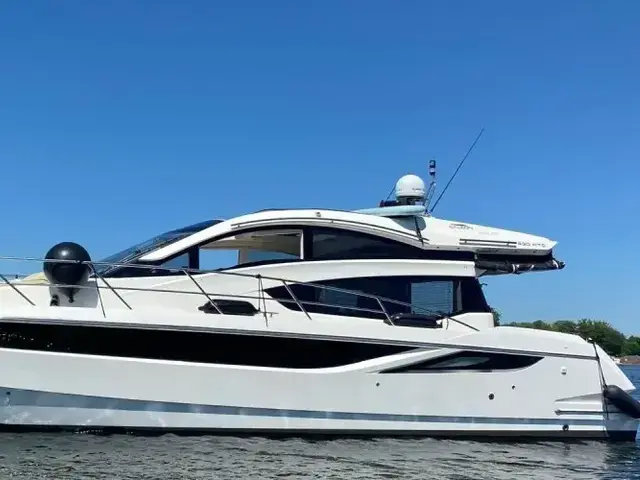 Galeon 325 HTC